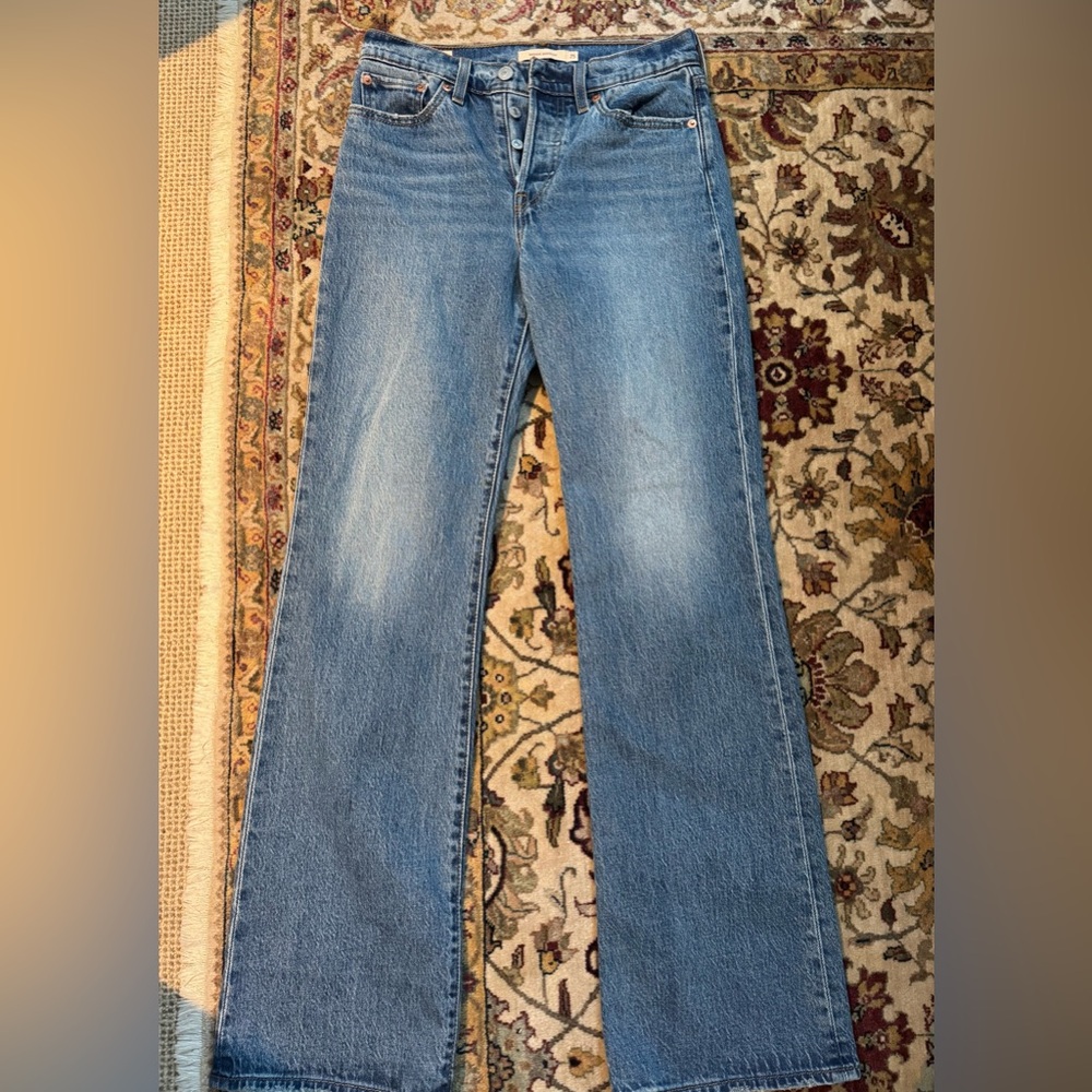 Levi’s wedgie bootcut jeans